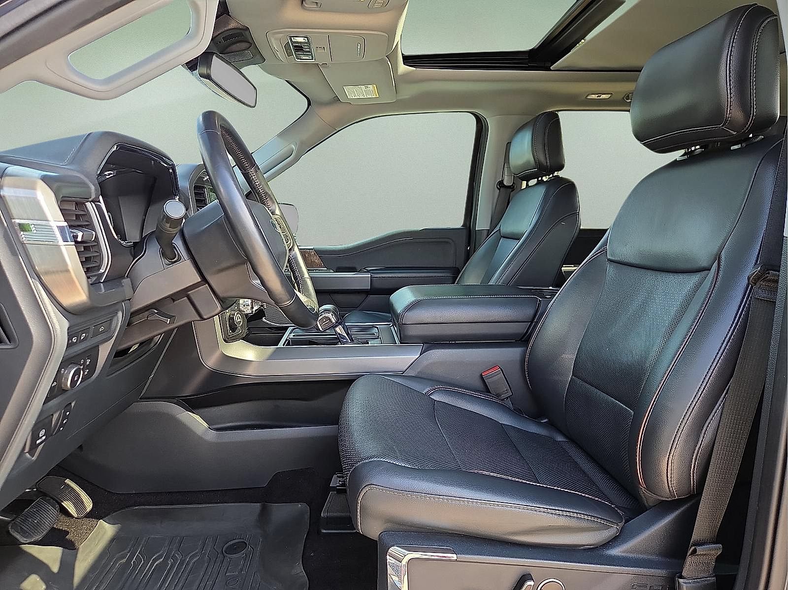 Certified 2021 Ford F150 Lariat AWD/4WD image 14
