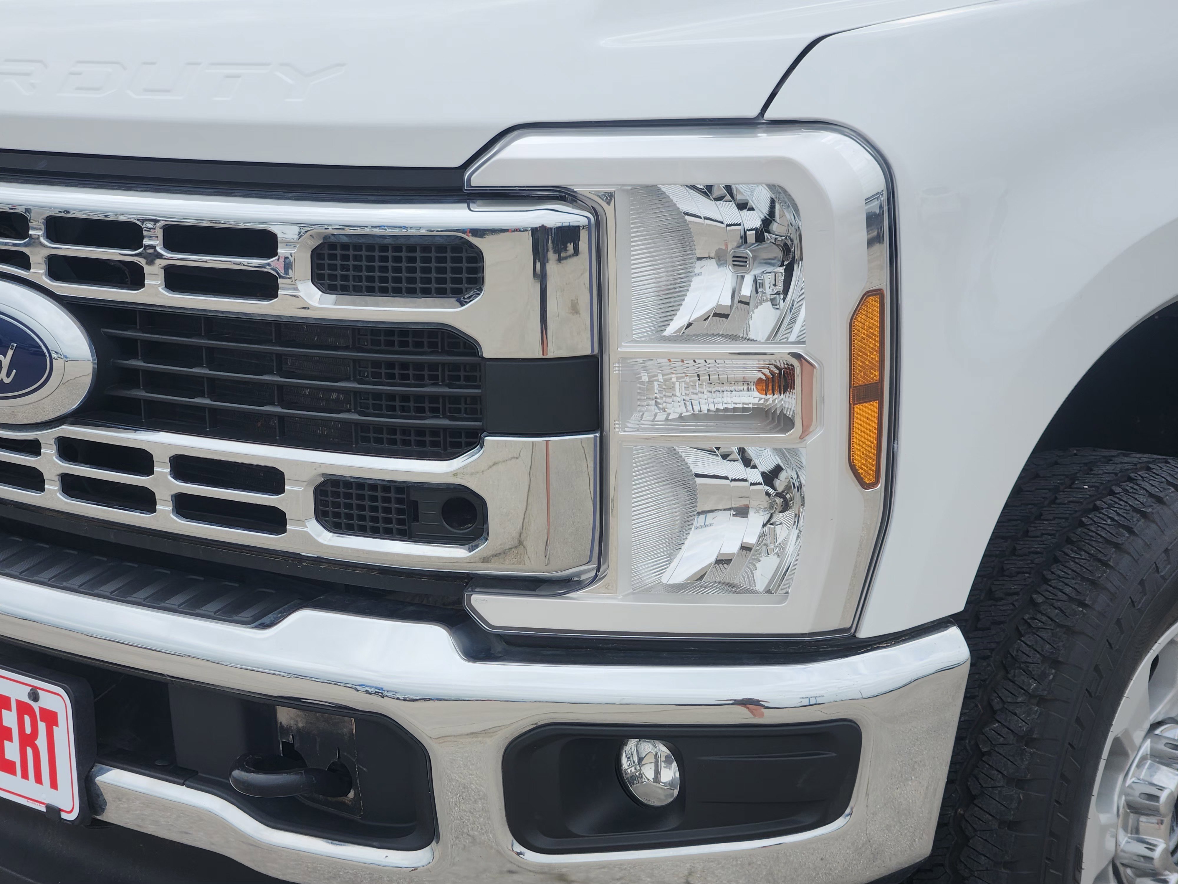 Certified 2024 Ford F250 XLT w/ FX4 Off-Road Package AWD/4WD image 8