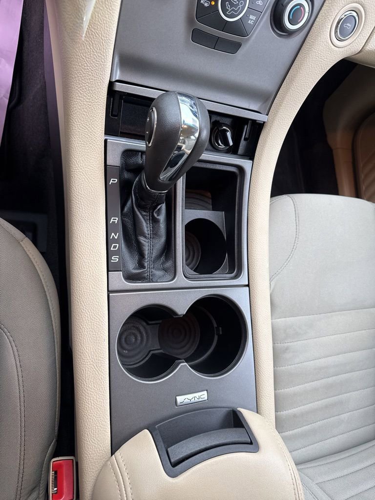 Certified 2018 Ford Taurus SE image 28