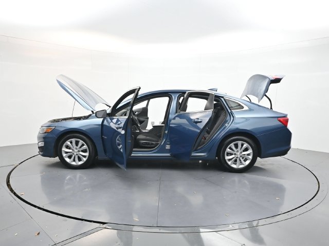 Used 2025 Chevrolet Malibu LT FWD image 47