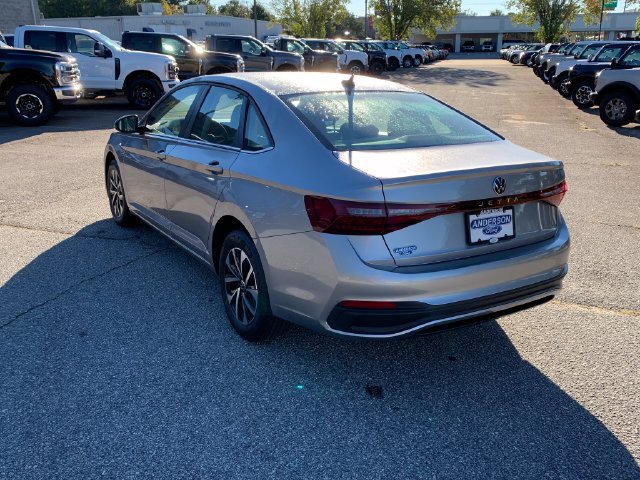 Used 2025 Volkswagen Jetta S FWD image 8
