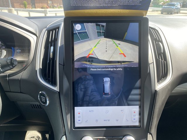 Certified 2023 Ford Edge SEL w/ Convenience Package AWD/4WD image 18