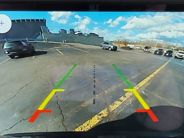 Certified 2024 Ford Edge SEL image 11