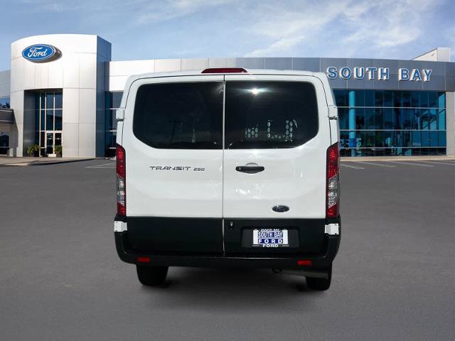 Certified 2025 Ford Transit 250 Low Roof w/ Exterior Upgrade Package RWD image 4