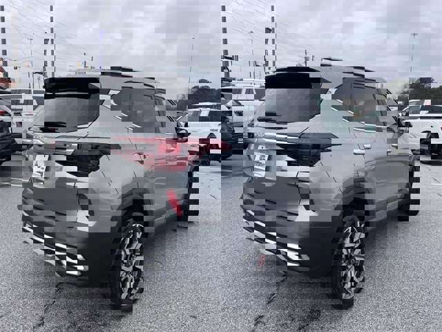 Used 2023 Kia Seltos SX image 3