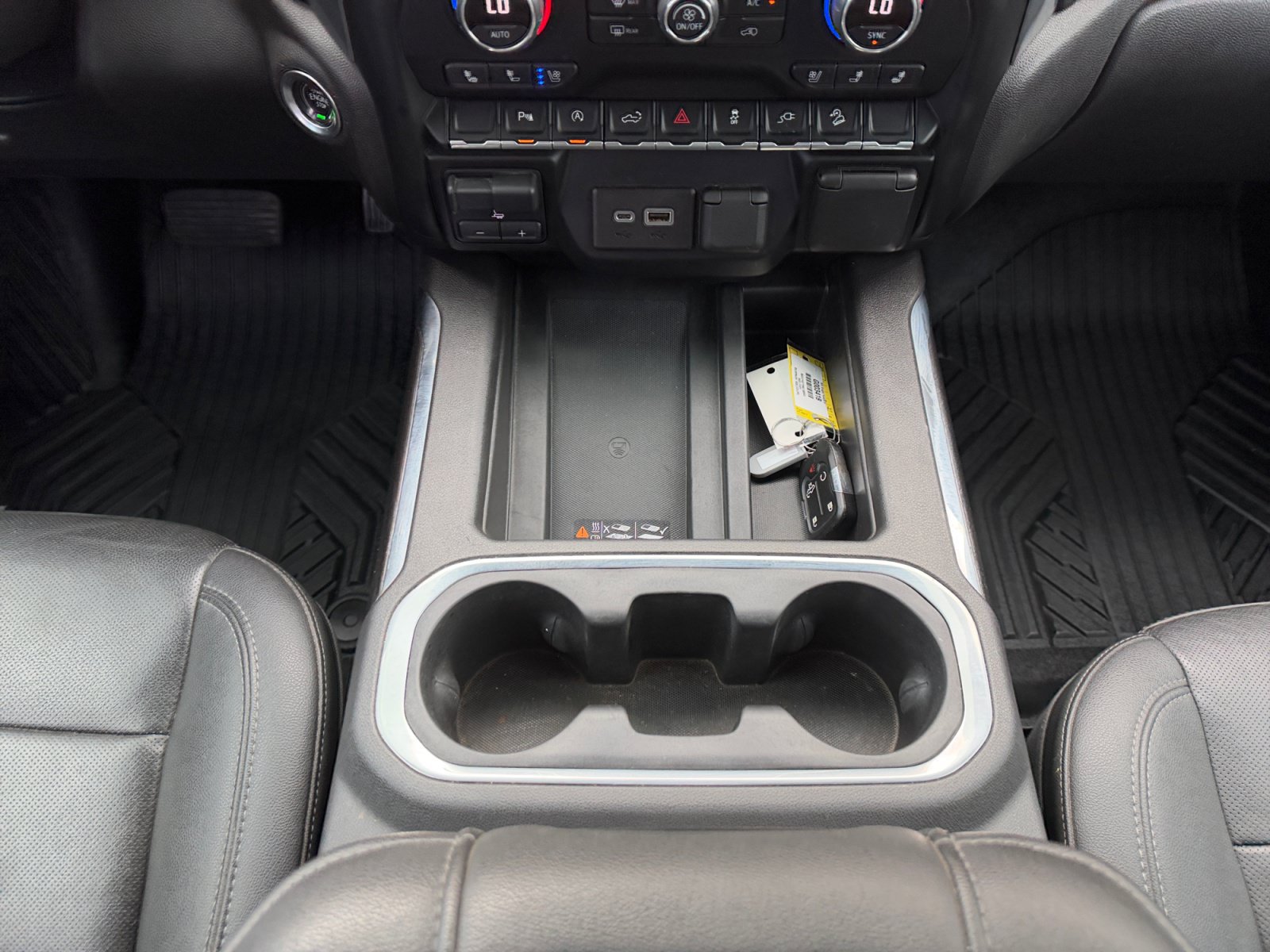 Used 2022 Chevrolet Silverado 1500 LTZ AWD/4WD image 11