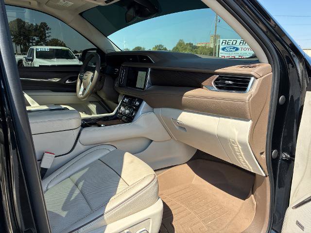 Used 2023 GMC Yukon Denali AWD/4WD image 13