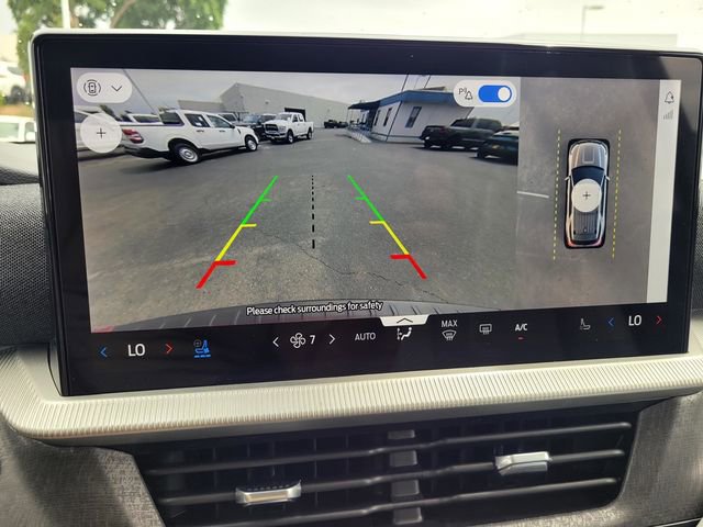 Certified 2025 Ford Explorer Platinum w/ Ultimate Package AWD/4WD image 17