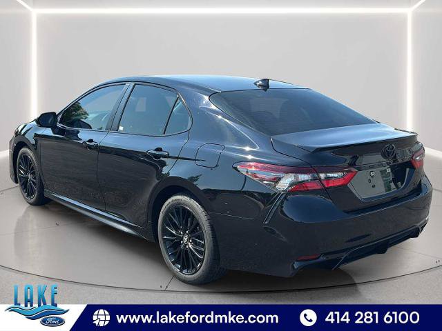 Used 2022 Toyota Camry SE w/ Convenience Package AWD/4WD image 5