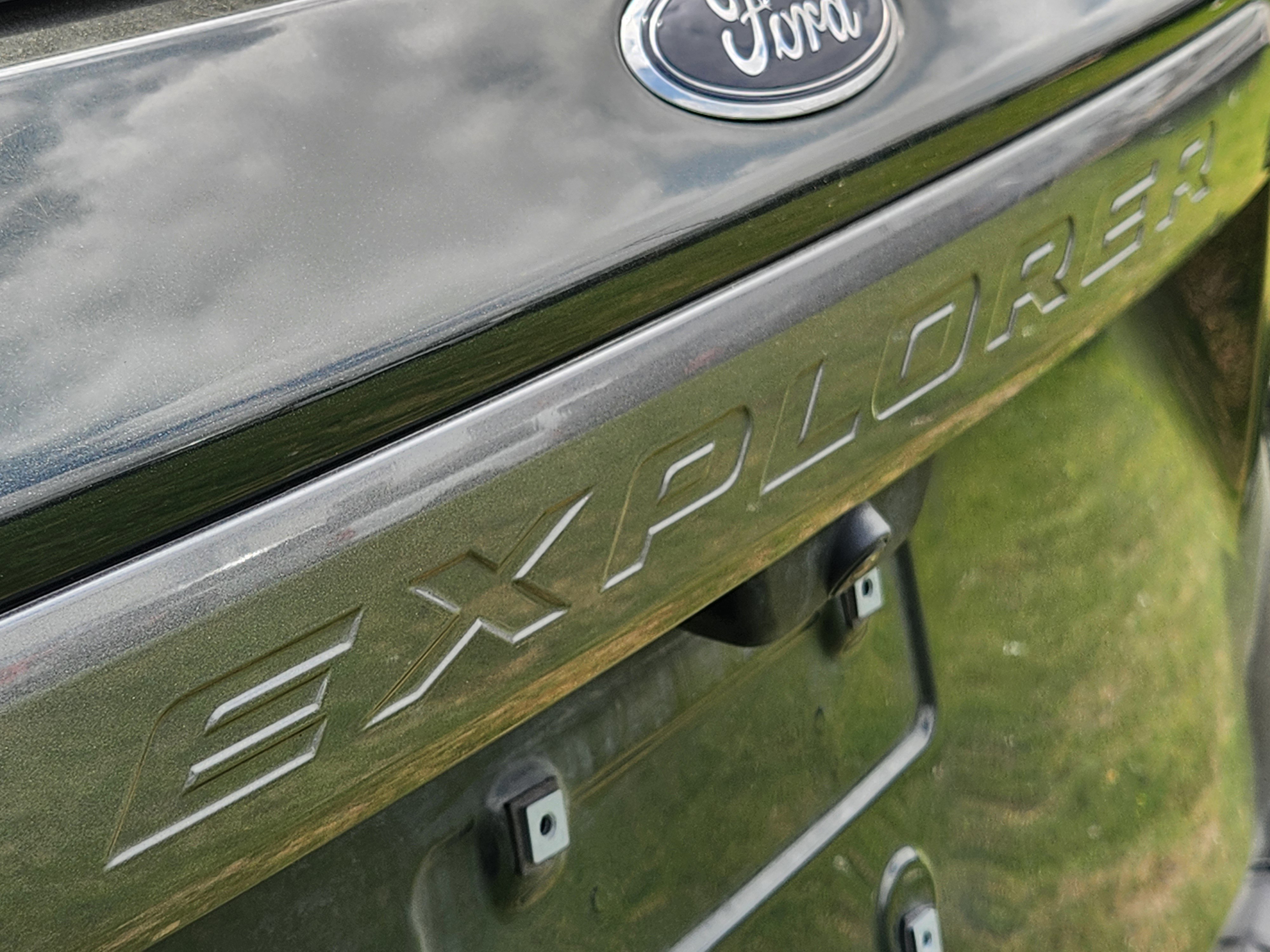 Certified 2023 Ford Explorer XLT w/ Equipment Group 202A image 8