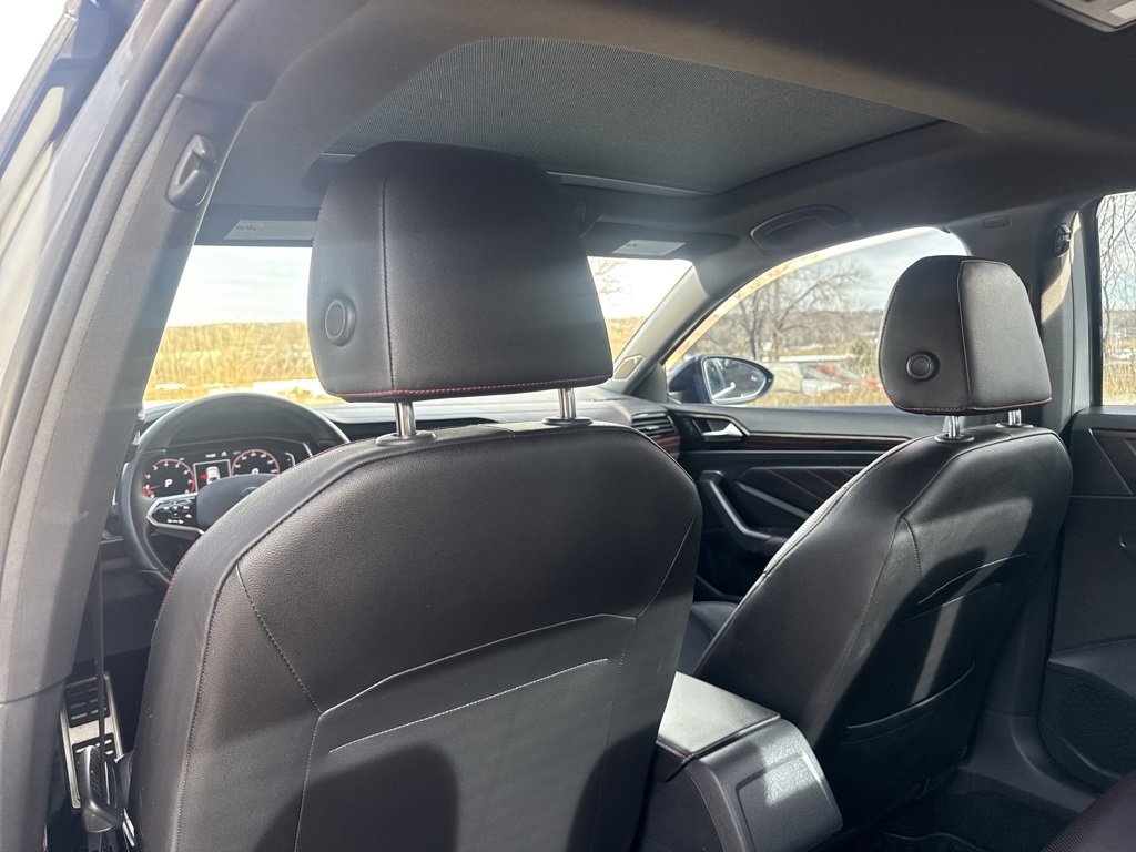 Used 2023 Volkswagen Jetta GLI Autobahn image 21