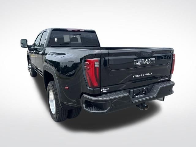 Used 2024 GMC Sierra 3500 Denali Ultimate AWD/4WD image 7