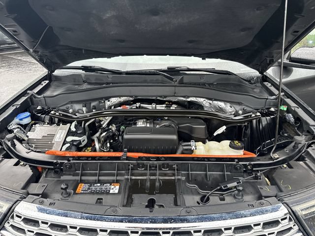 Certified 2020 Ford Explorer Limited w/ Hybrid Equipment Group 310A AWD/4WD image 26