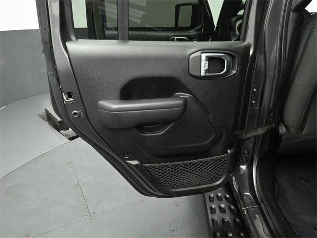 Used 2024 Jeep Gladiator Sport image 38