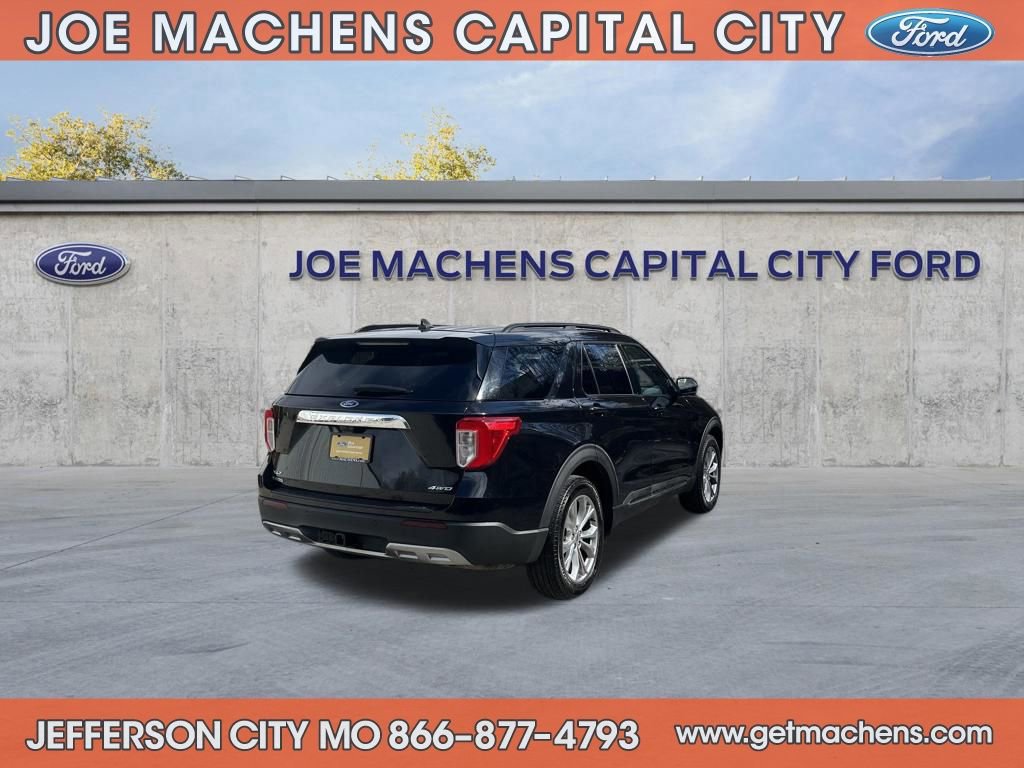Certified 2023 Ford Explorer XLT w/ Equipment Group 202A image 5