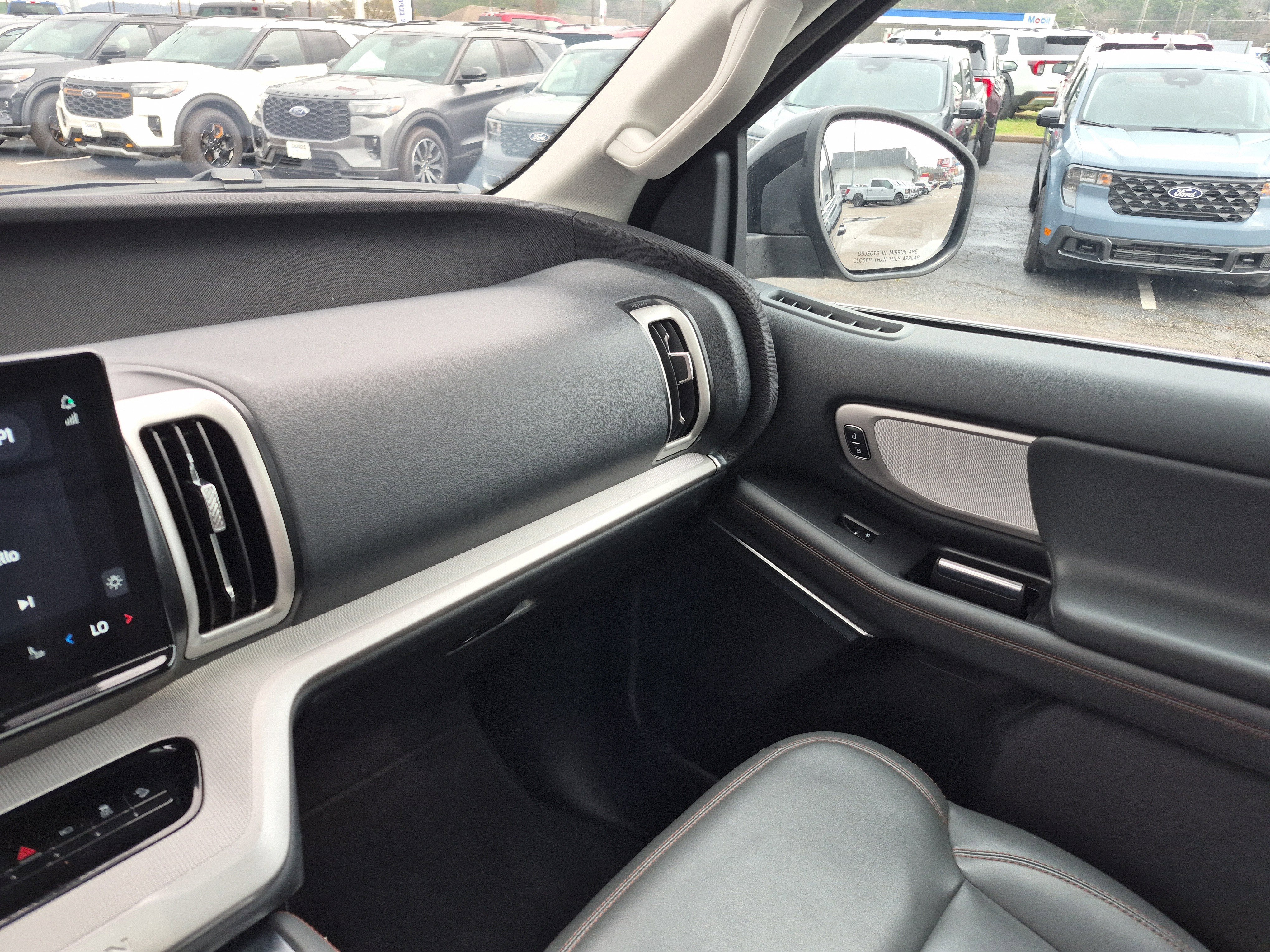 Certified 2025 Ford Expedition Max Active image 24