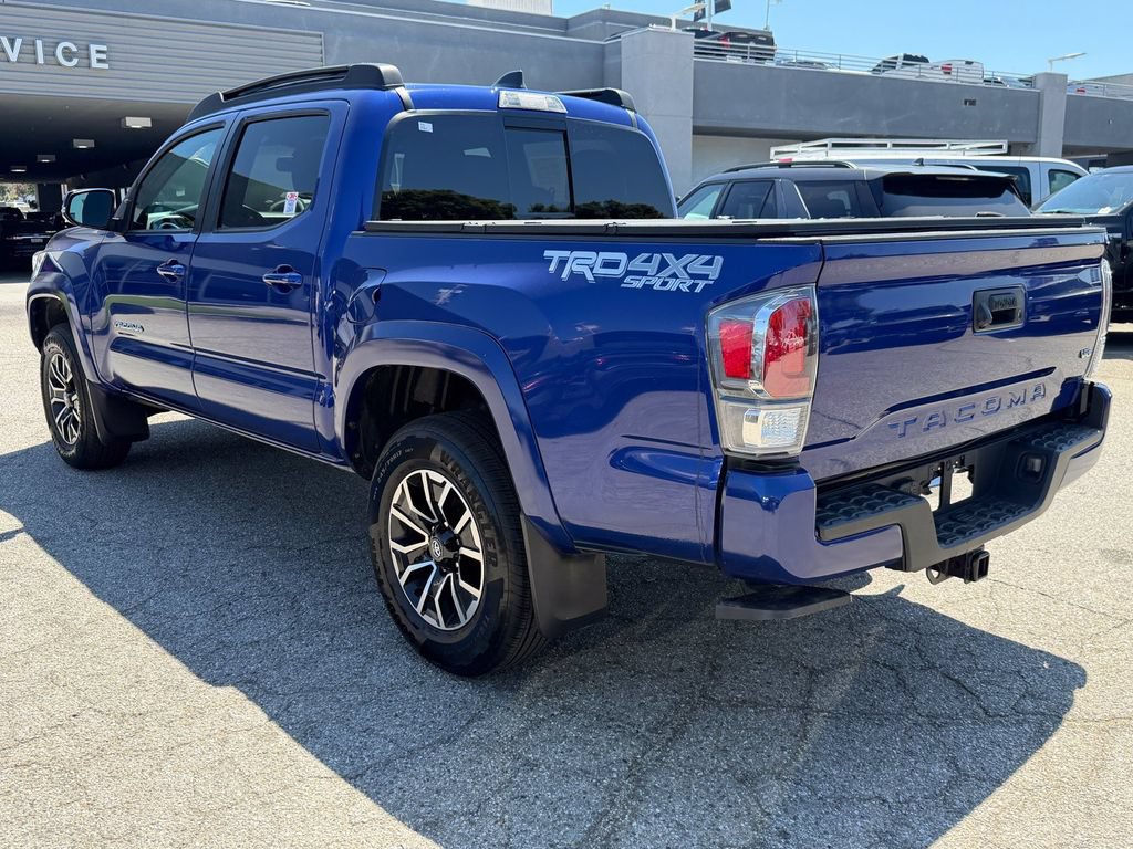 Used 2023 Toyota Tacoma TRD Sport AWD/4WD image 4