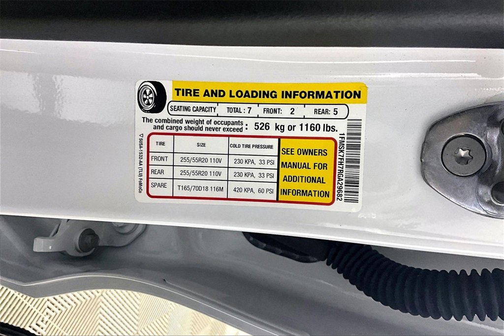 Certified 2024 Ford Explorer Limited image 29