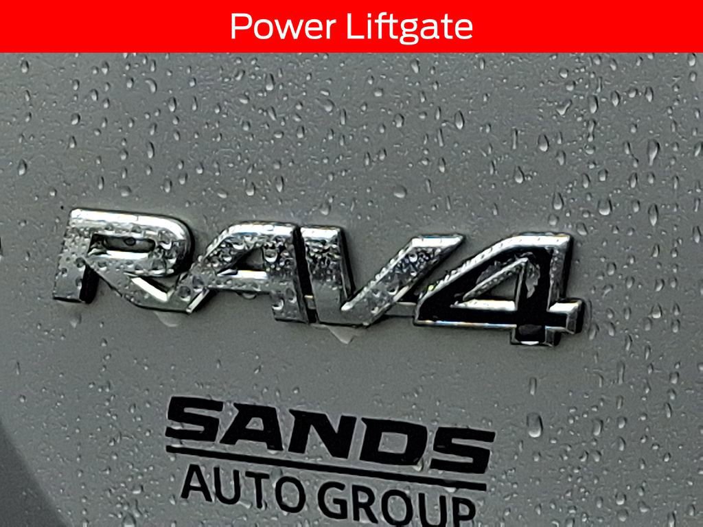 Used 2018 Toyota RAV4 Limited image 29