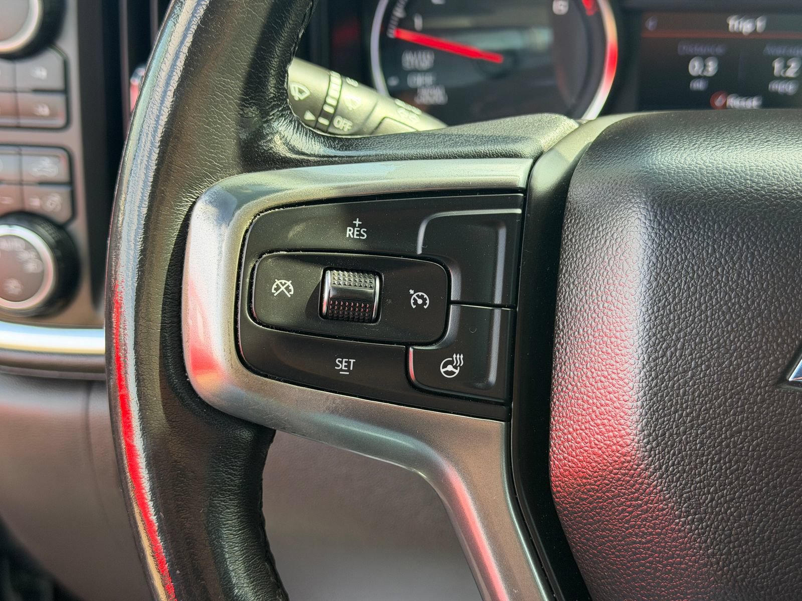 Used 2021 Chevrolet Silverado 1500 RST w/ Z71 Off-Road Package AWD/4WD image 29