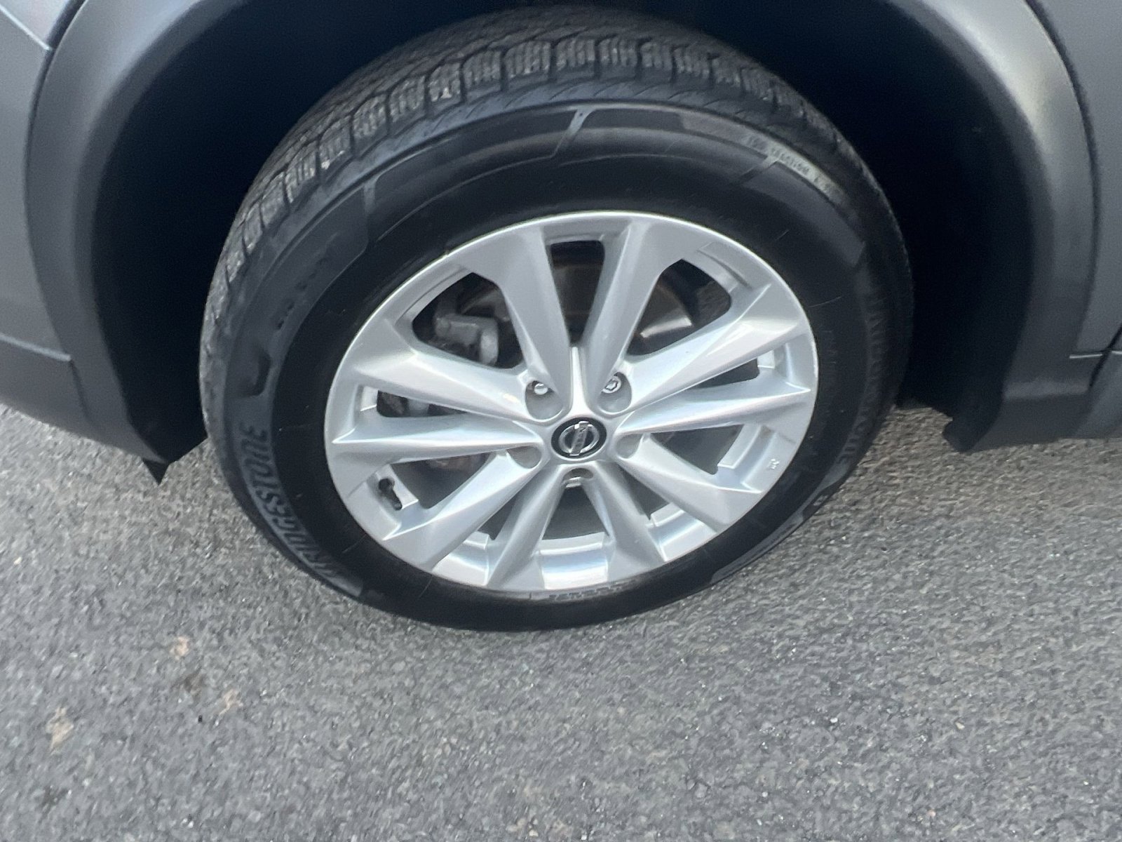 Used 2019 Nissan Rogue Sport SV image 12