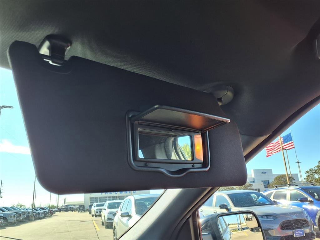 Certified 2018 Ford Explorer XLT w/ Equipment Group 201A image 21