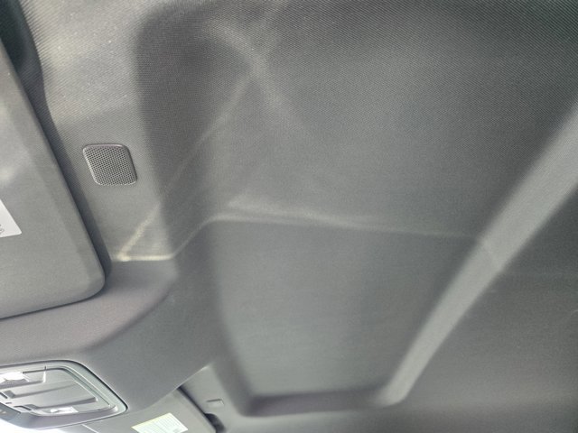 Used 2023 GMC Sierra 1500 SLE image 8