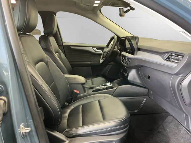 Certified 2025 Ford Escape Platinum AWD/4WD image 15