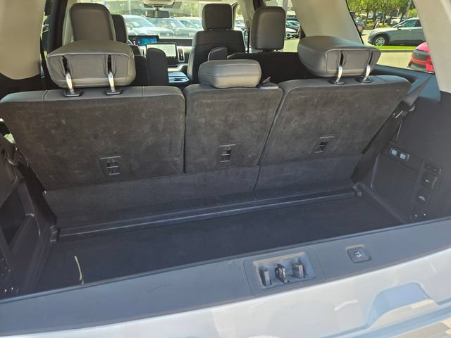 Certified 2025 Ford Expedition Active AWD/4WD image 12