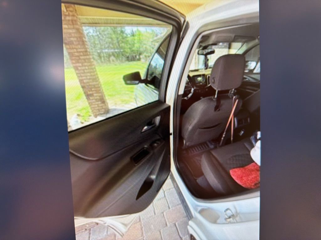 Used 2018 Chevrolet Equinox LT image 15