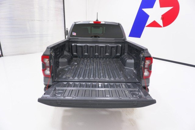 Certified 2025 Ford Ranger Lariat w/ FX4 Off-Road Package AWD/4WD image 8