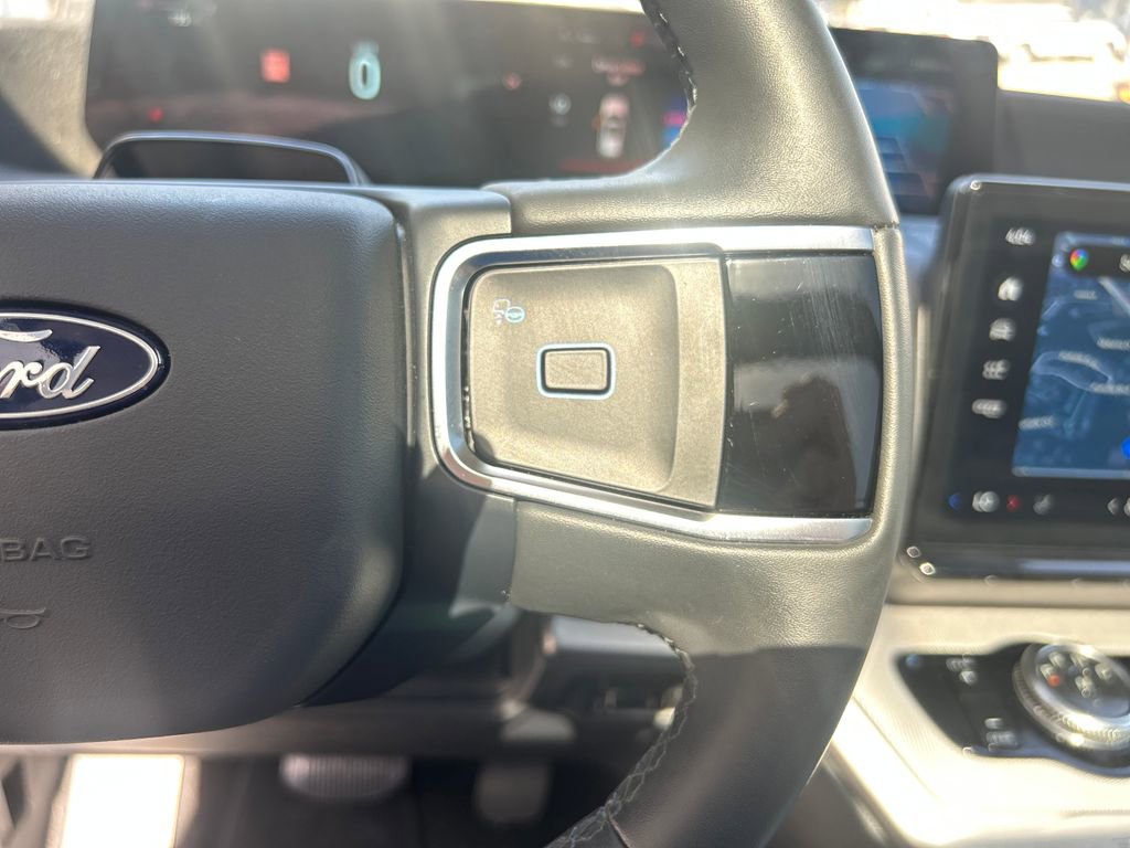 Certified 2025 Ford Expedition Active RWD image 23