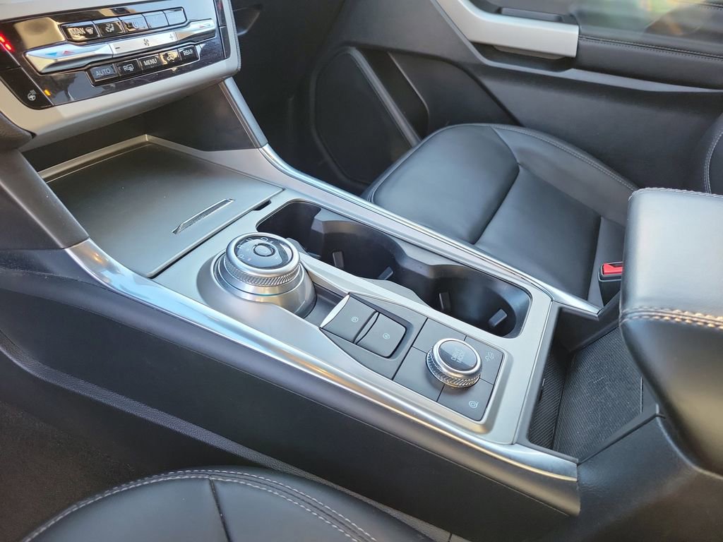 Certified 2023 Ford Explorer XLT w/ Equipment Group 202A image 29