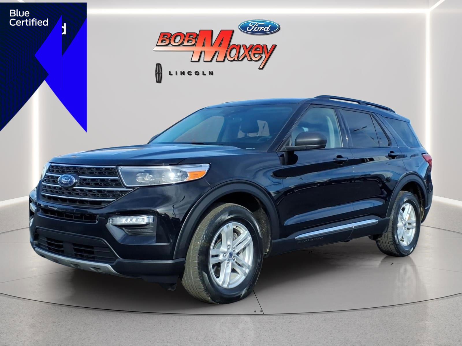 Certified 2023 Ford Explorer XLT w/ Equipment Group 202A