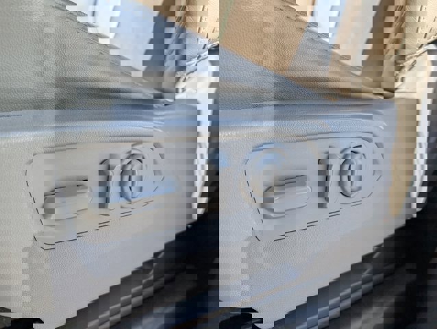 Used 2019 GMC Sierra 1500 SLT w/ SLT Premium Package image 12