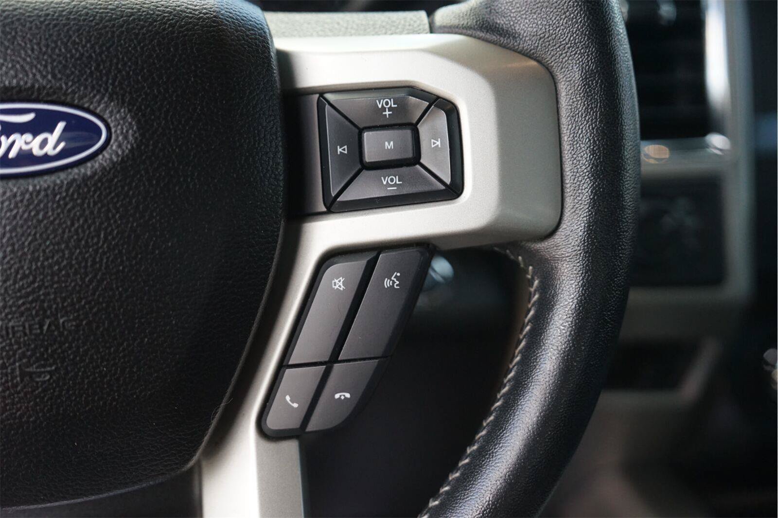 Certified 2018 Ford F250 Lariat w/ Lariat Ultimate Package AWD/4WD image 24