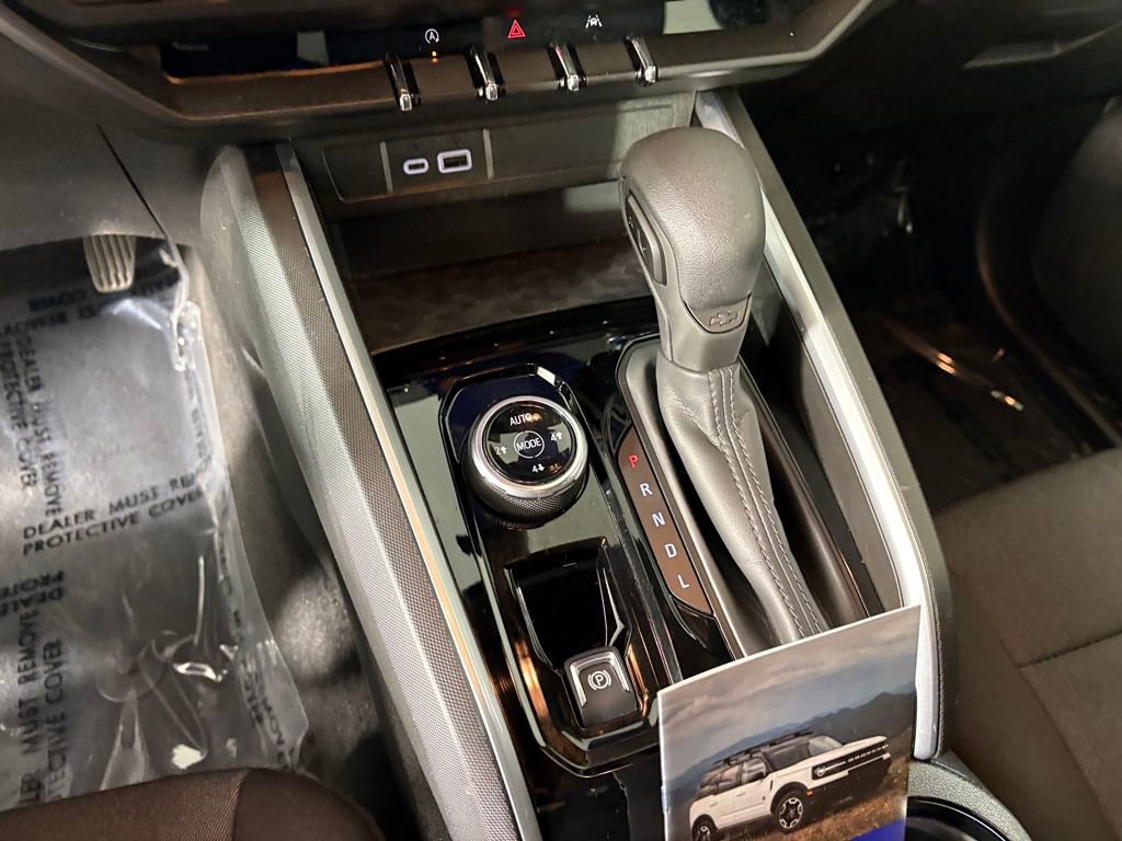 Used 2024 Chevrolet Colorado Trail Boss image 20