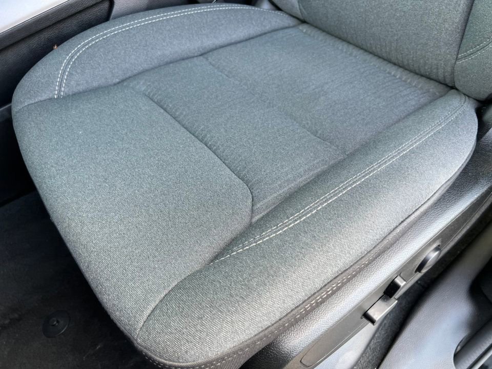 Used 2023 RAM 1500 Big Horn image 16