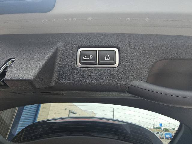 Used 2023 Kia Sorento SX AWD/4WD image 13