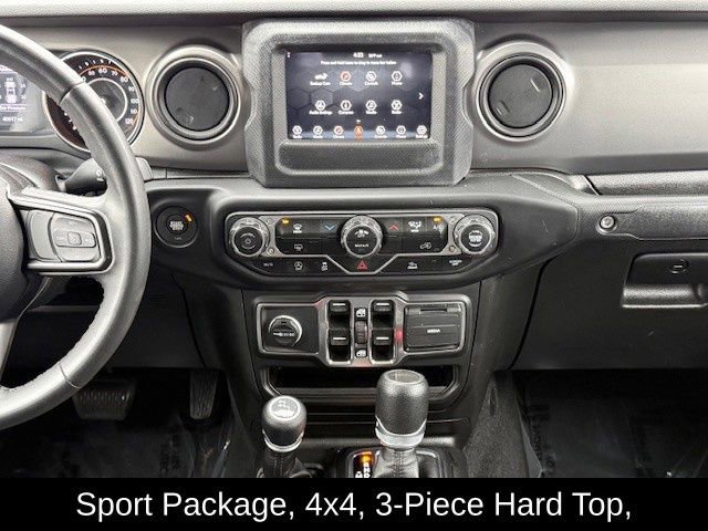 Used 2023 Jeep Gladiator Sport AWD/4WD image 19