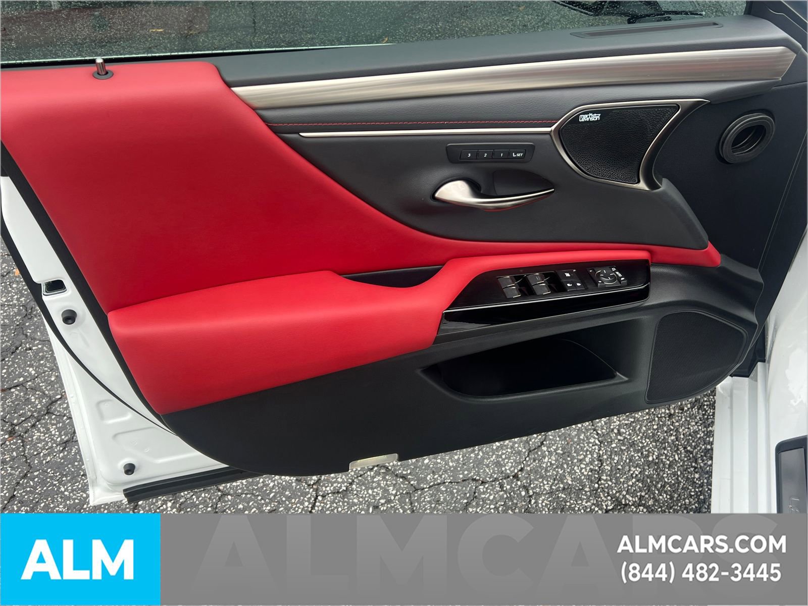 Used 2025 Lexus ES 350 F Sport image 12