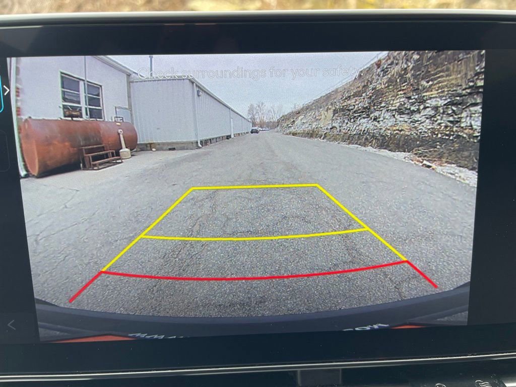 Used 2025 Hyundai Kona SEL image 21