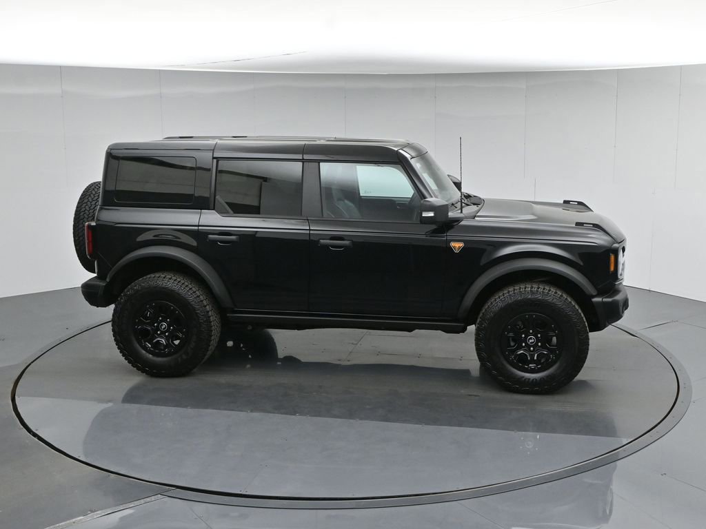 Certified 2025 Ford Bronco Badlands AWD/4WD image 11