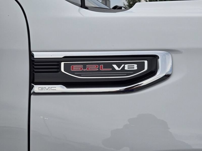 Used 2022 GMC Sierra 1500 SLT w/ SLT Premium Plus Package AWD/4WD image 22