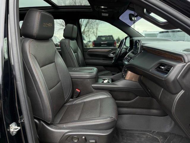 Used 2021 Chevrolet Suburban High Country image 33