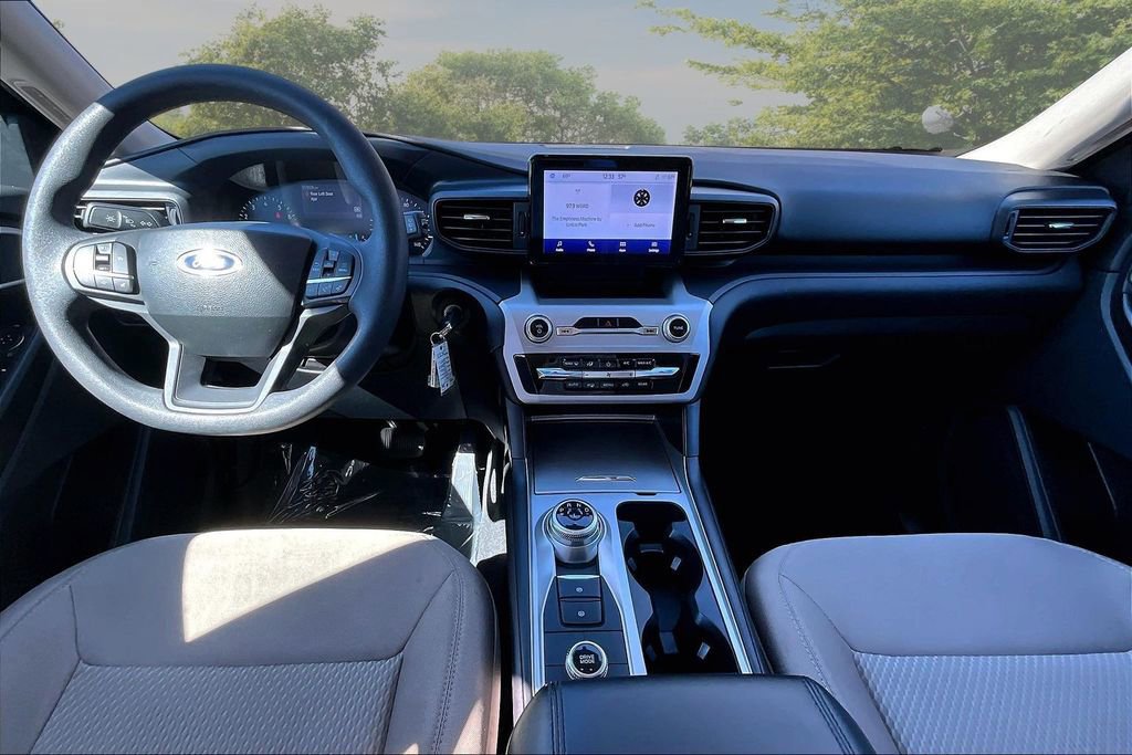 Certified 2022 Ford Explorer Base image 15