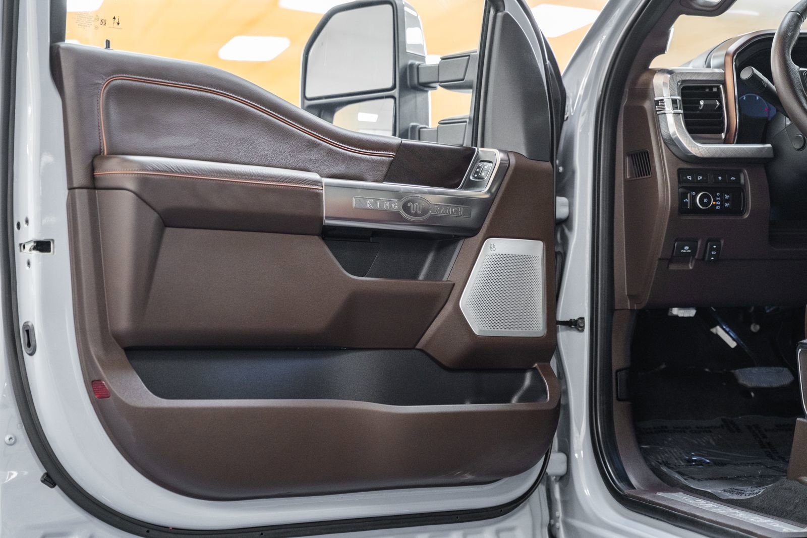 Certified 2024 Ford F350 King Ranch w/ Chrome Package image 54