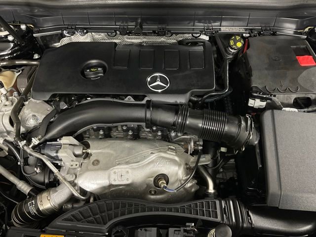 Used 2020 Mercedes-Benz GLB 250 image 9