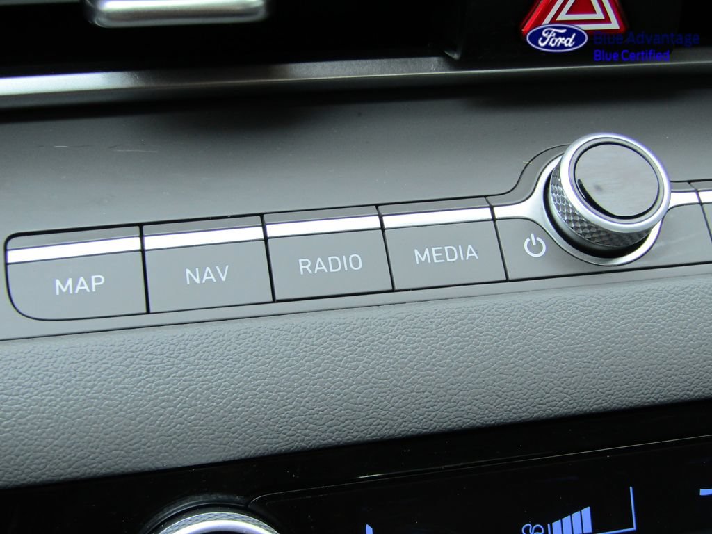 Used 2023 Hyundai Elantra SEL w/ Convenience Package FWD image 34