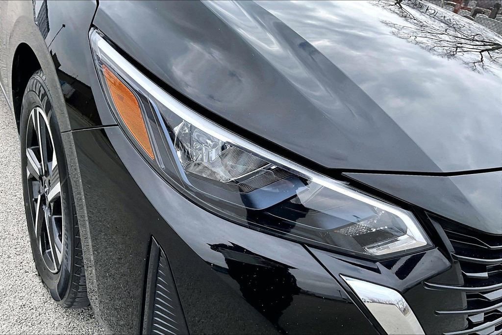 Used 2024 Nissan Sentra SV image 27